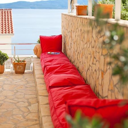 Apartments Mediterranea With Heated Pool Pisak Extérieur photo