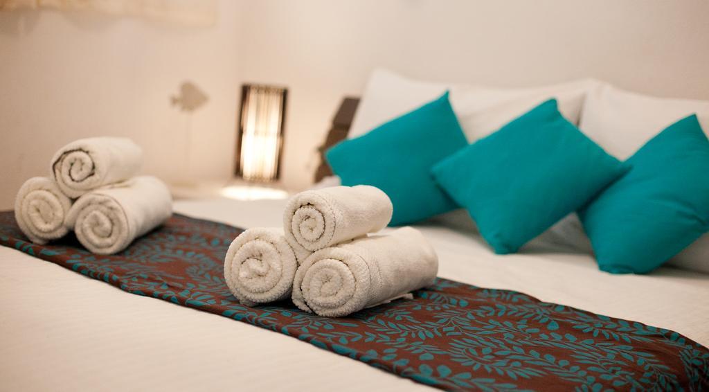 Apartments Mediterranea With Heated Pool Pisak Extérieur photo