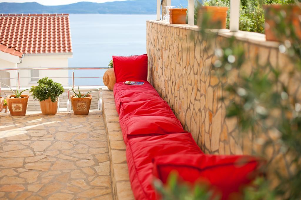 Apartments Mediterranea With Heated Pool Pisak Extérieur photo